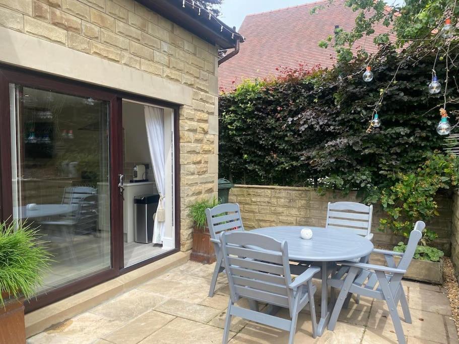 Beautiful 1 Bedroom Holiday Home In Lancaster Exterior photo